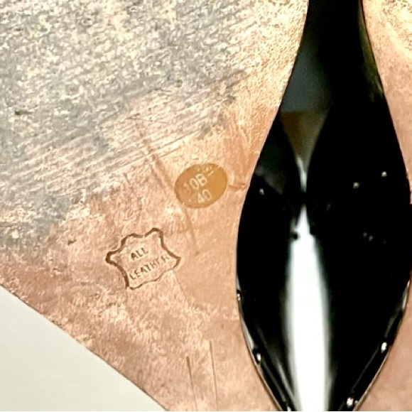 BCBG Max Azria Grey Leather Peep Toe Wedges Silver Studded Accents - Picture 9 of 9